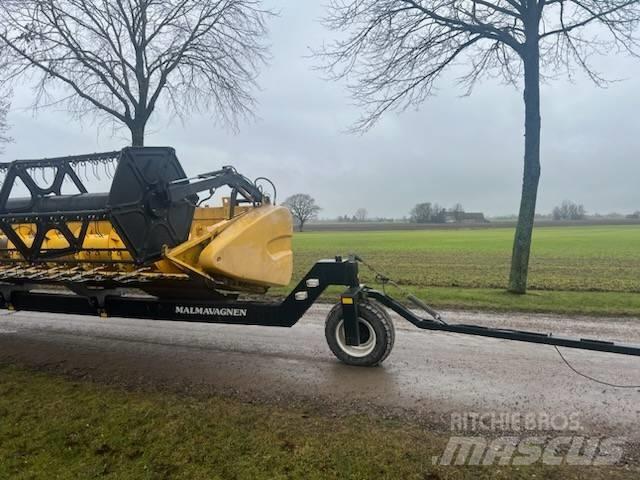New Holland CR 9090 Mähdrescher