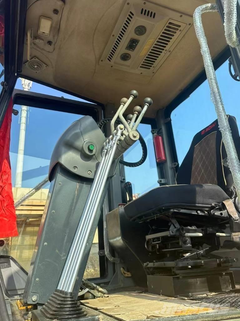 XCMG GR 2153 Grader