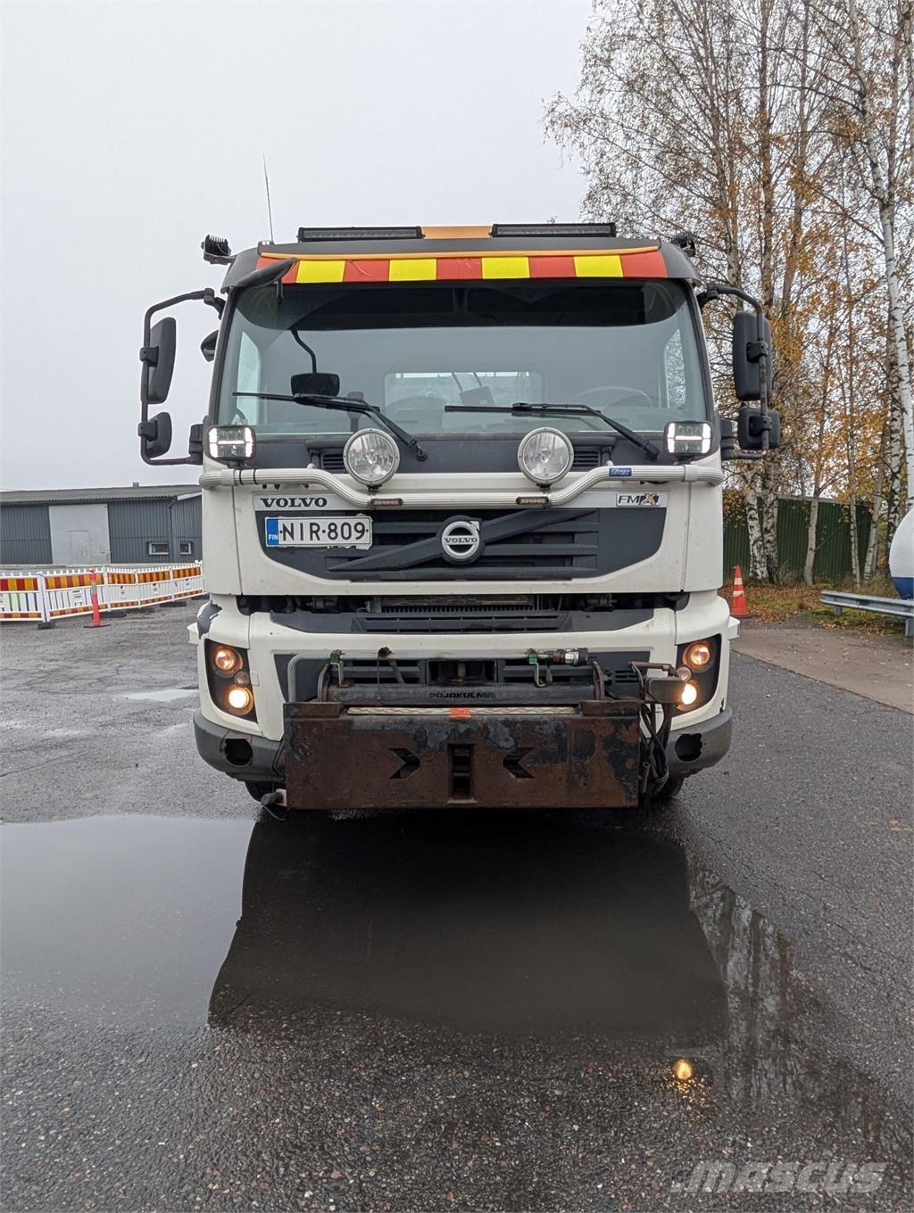 Volvo FMX Kommunal-Sonderfahrzeuge