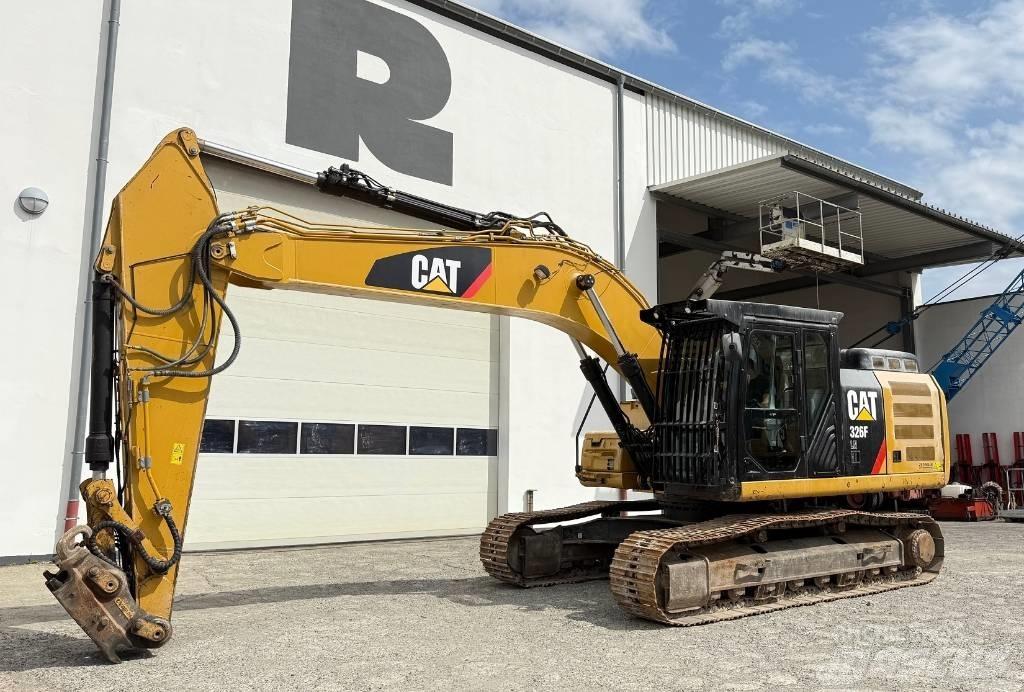 CAT 326 F Raupenbagger