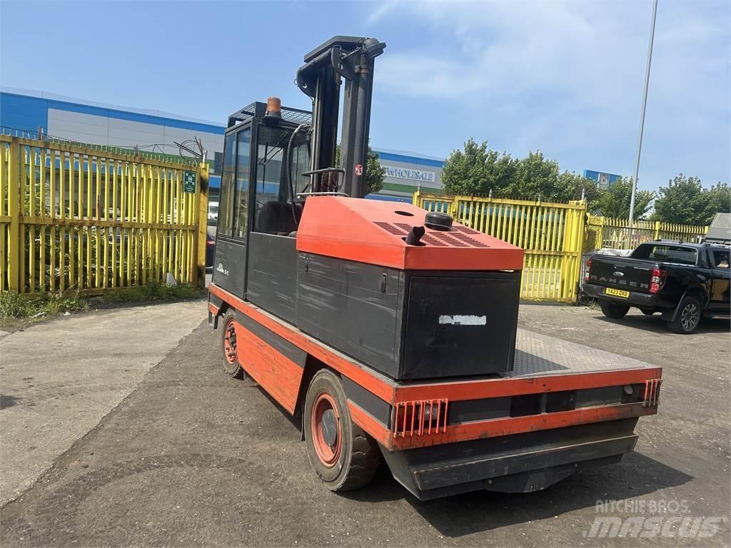Linde S40 Seitenstapler