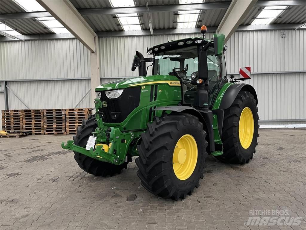 John Deere 6R 250 Traktoren