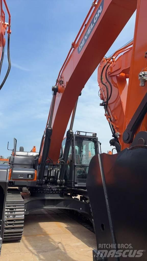 Develon DX 360LCA-7B Raupenbagger