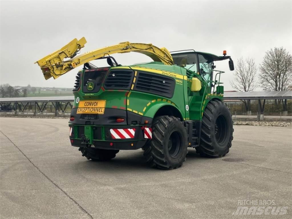 John Deere 9800i Selbstfahrende Häcksler