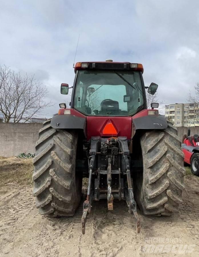 Case IH MX 270 Traktoren