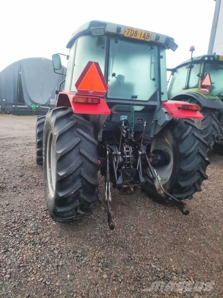 Massey Ferguson 4245 Traktoren