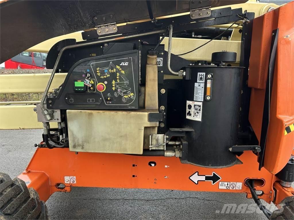 JLG 520AJ (2633) Gelenkteleskoparbeitsbühnen
