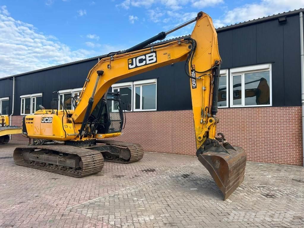 JCB JS220LC Raupenbagger