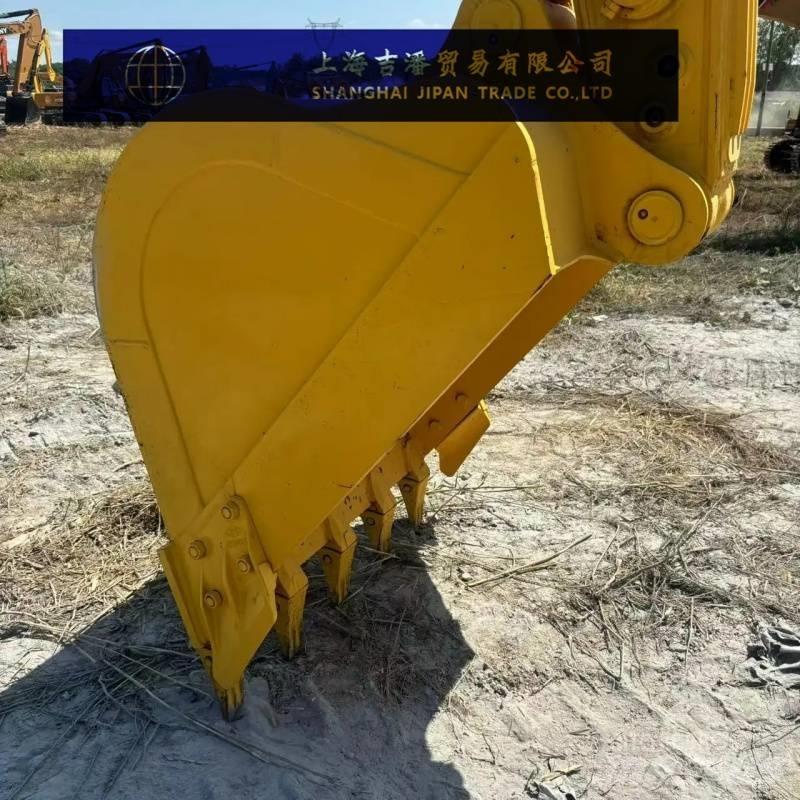 Komatsu PC 210 Raupenbagger