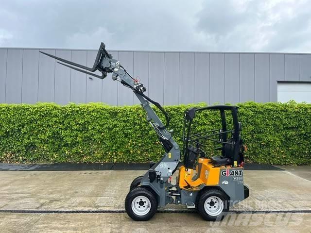 GiANT G 1200 TELE Radlader