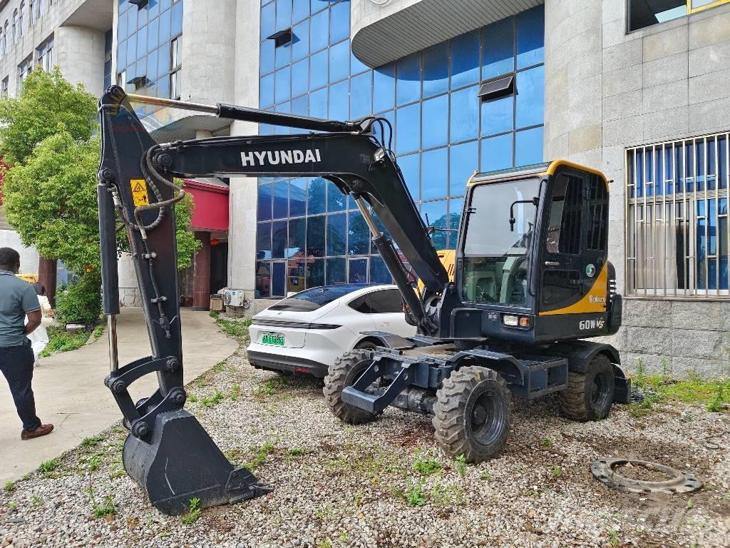 CAT R60W Mobilbagger