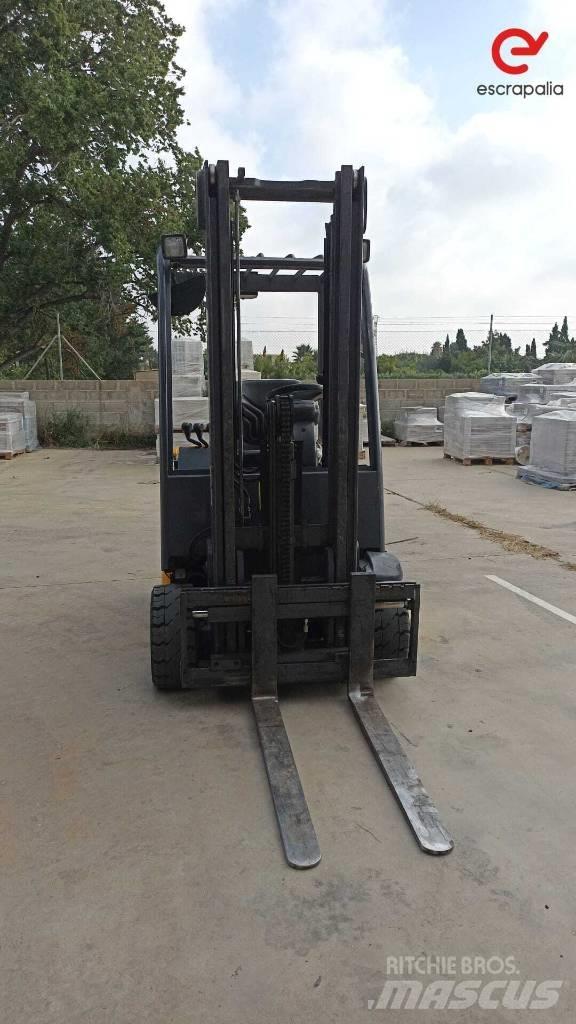 Jungheinrich EFG 220 Elektrostapler