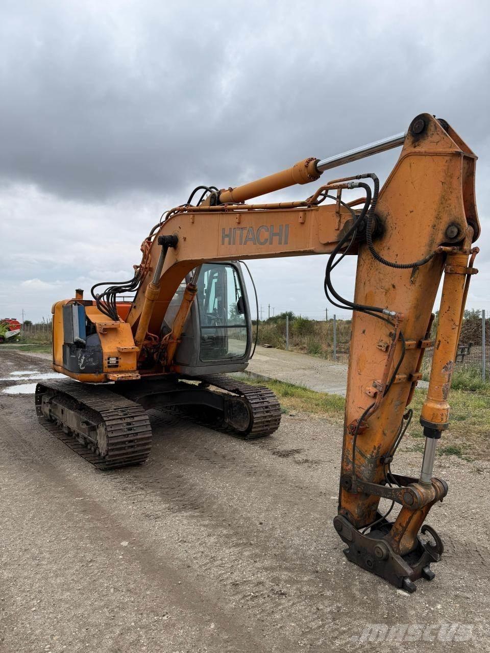 Hitachi ZX135US Raupenbagger