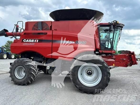 Case IH 8240 Mähdrescher