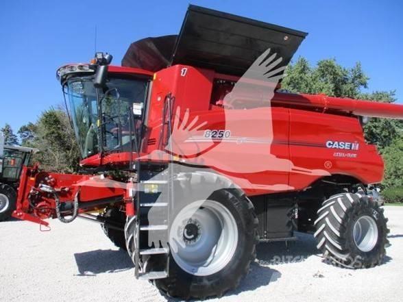 Case IH 8250 Mähdrescher