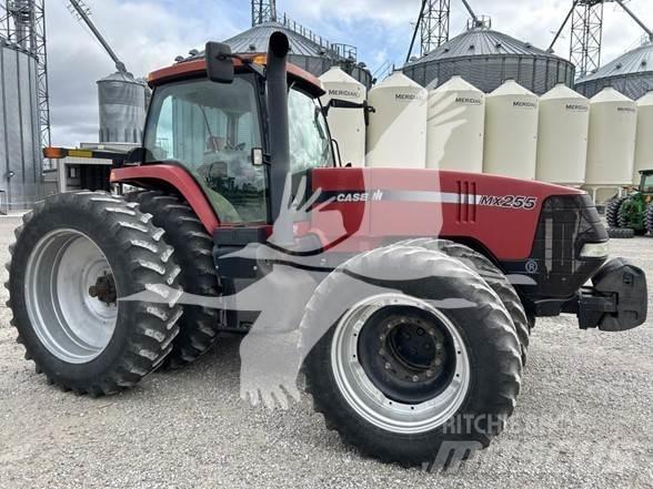 Case IH MX255 Traktoren