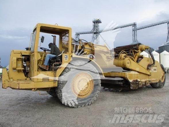 CAT 623B Schaber