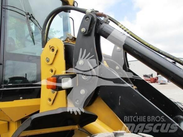 CAT IT28G Radlader