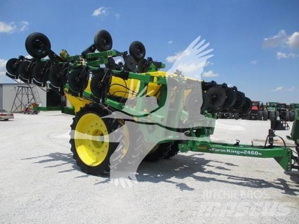 Farm King 2460 Mineraldüngerstreuer