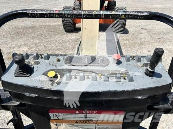 JLG 800A Gelenkteleskoparbeitsbühnen
