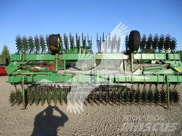 John Deere 400 Sonstige Bodenbearbeitung