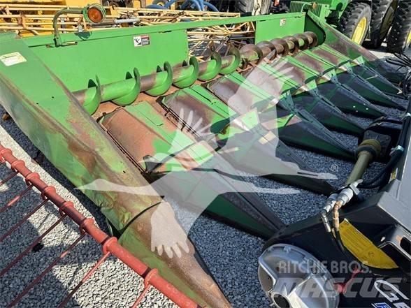 John Deere 843 Erntevorsätze