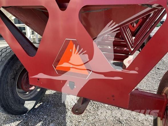 Parker 605 Getreideanhänger