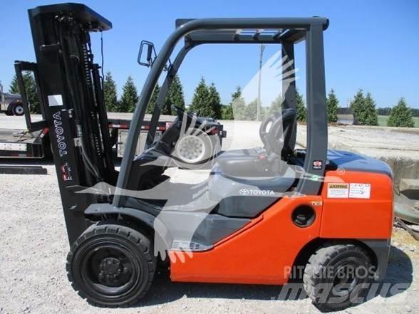 Toyota 8FDU30 Dieselstapler