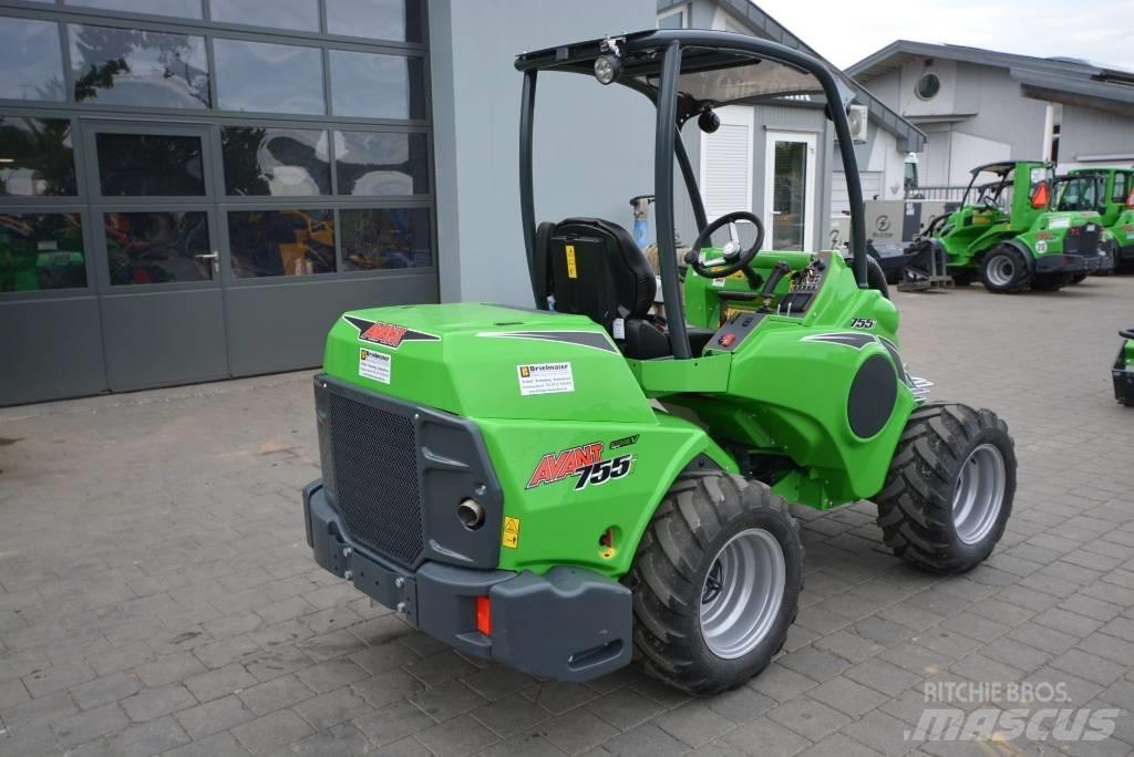 Avant 755i Minilader