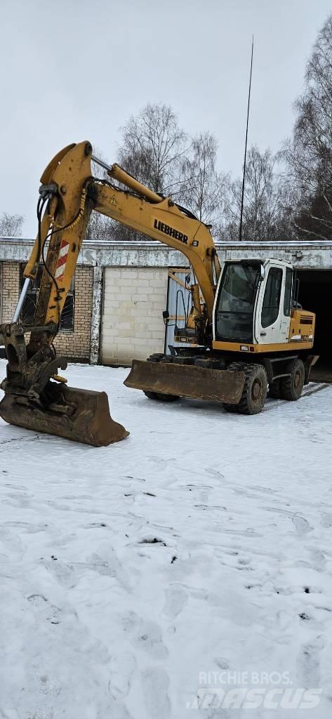 Liebherr A 900 C Mobilbagger