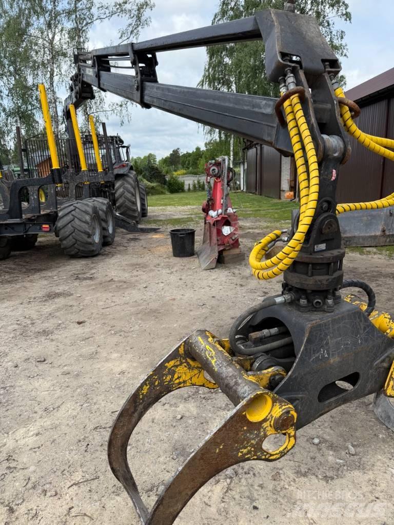 Valtra + KRONOS T 193 Traktoren