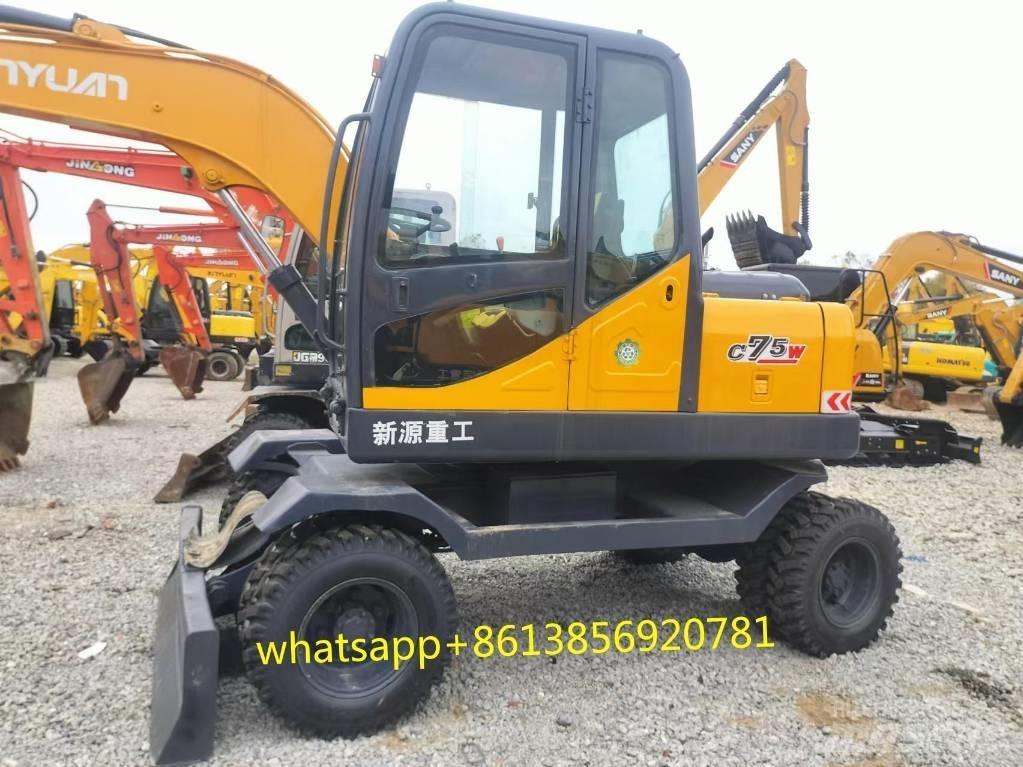 Xinyuan XYB75-9 Mobilbagger