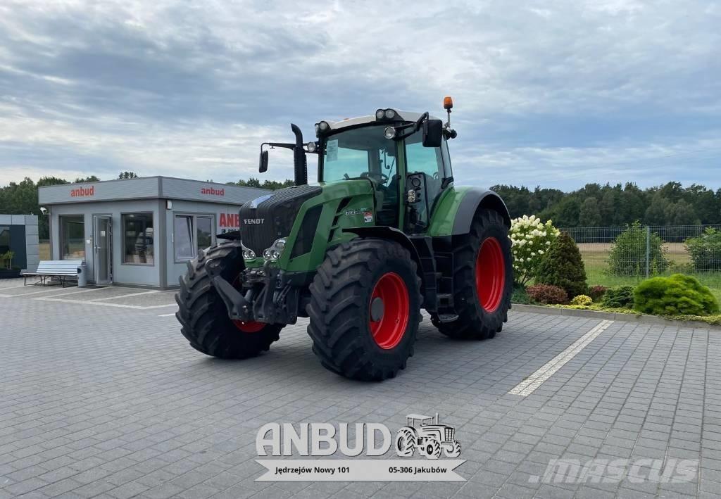Fendt 826 Vario Traktoren