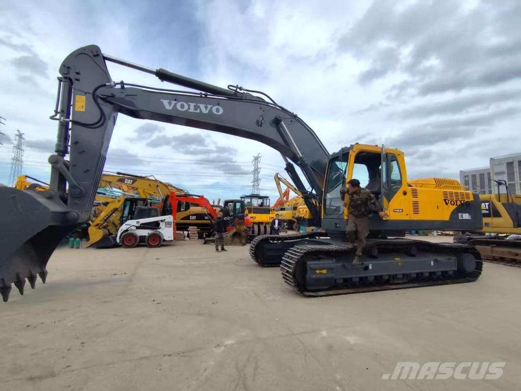 Volvo EC 380 Raupenbagger