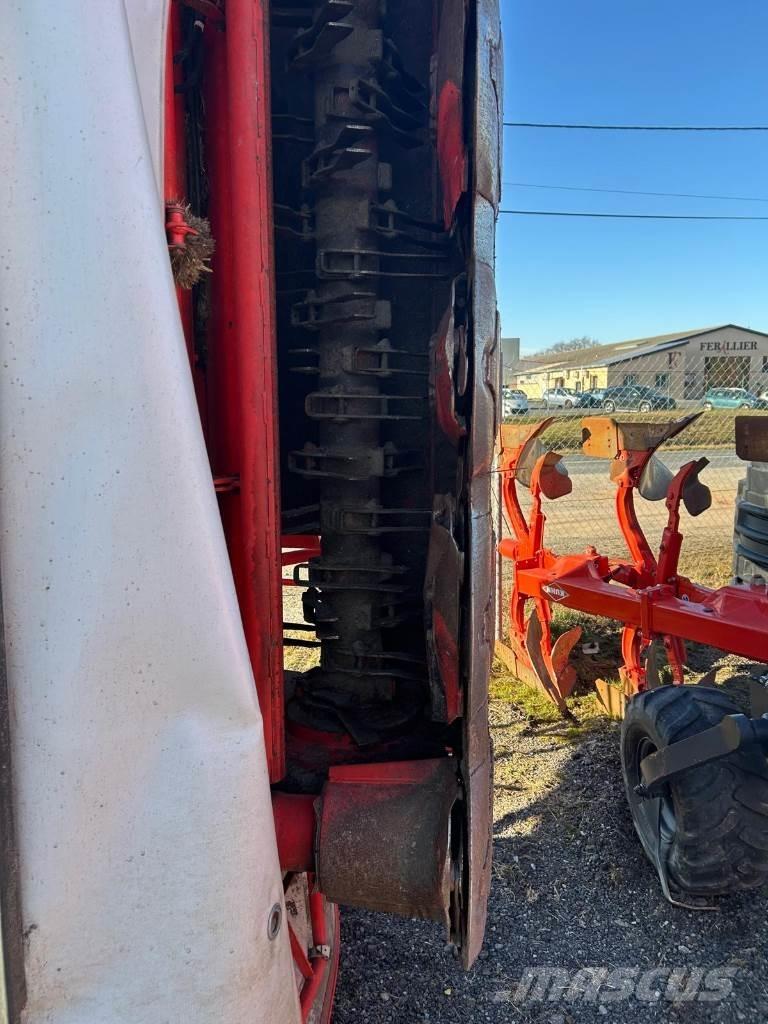Kuhn FC 9330 D-RA Gezogene und selbstfahrende Mäher