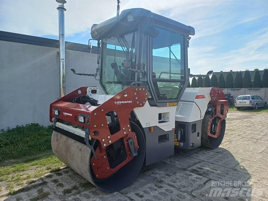 Dynapac CC 2300 Tandemwalzen