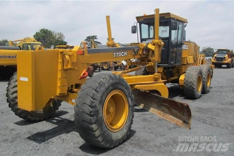 Bell 770CH Grader