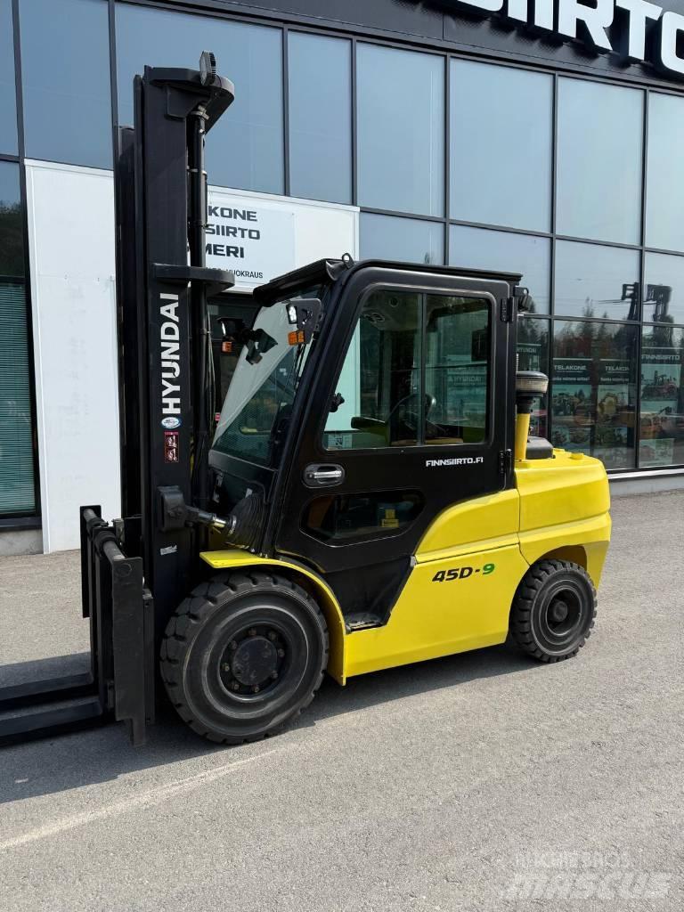 Hyundai 45 D-9 Dieselstapler