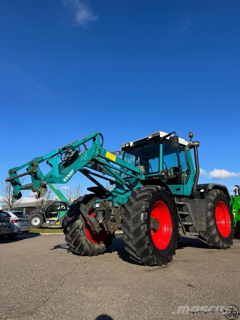 Fendt Xylon 520 Traktoren