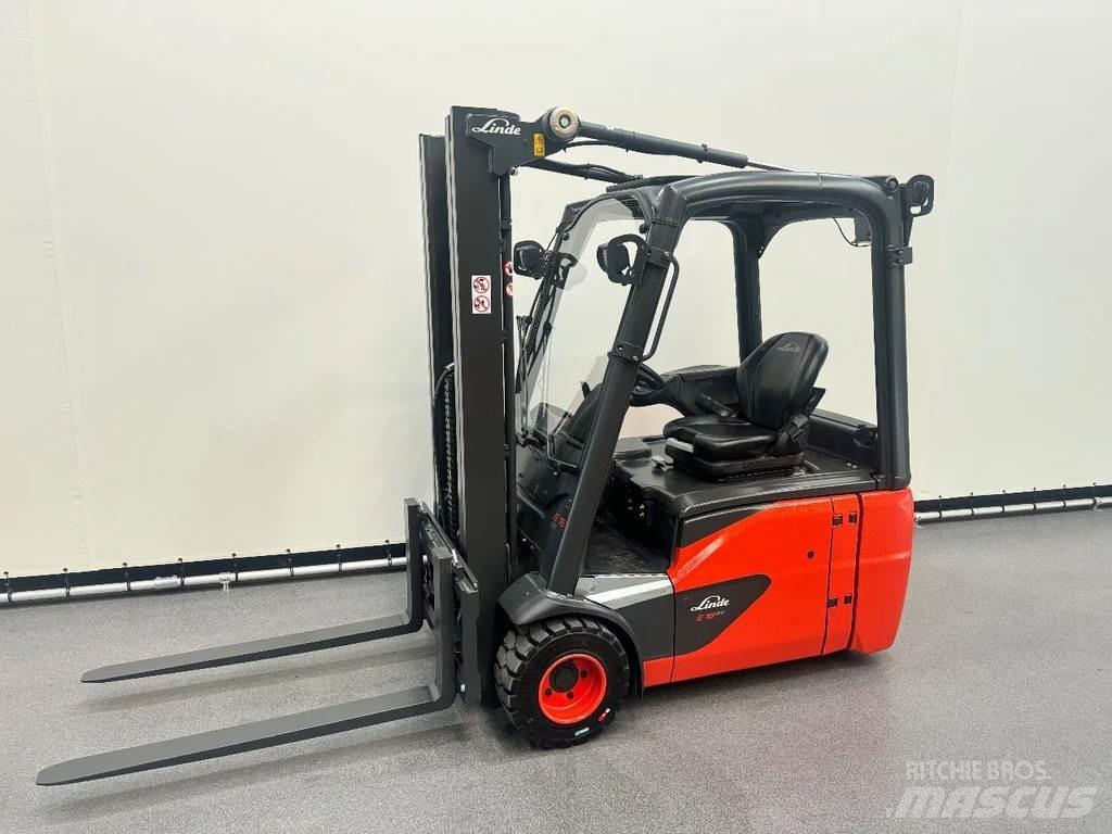 Linde 386 E 18-02 Elektrostapler