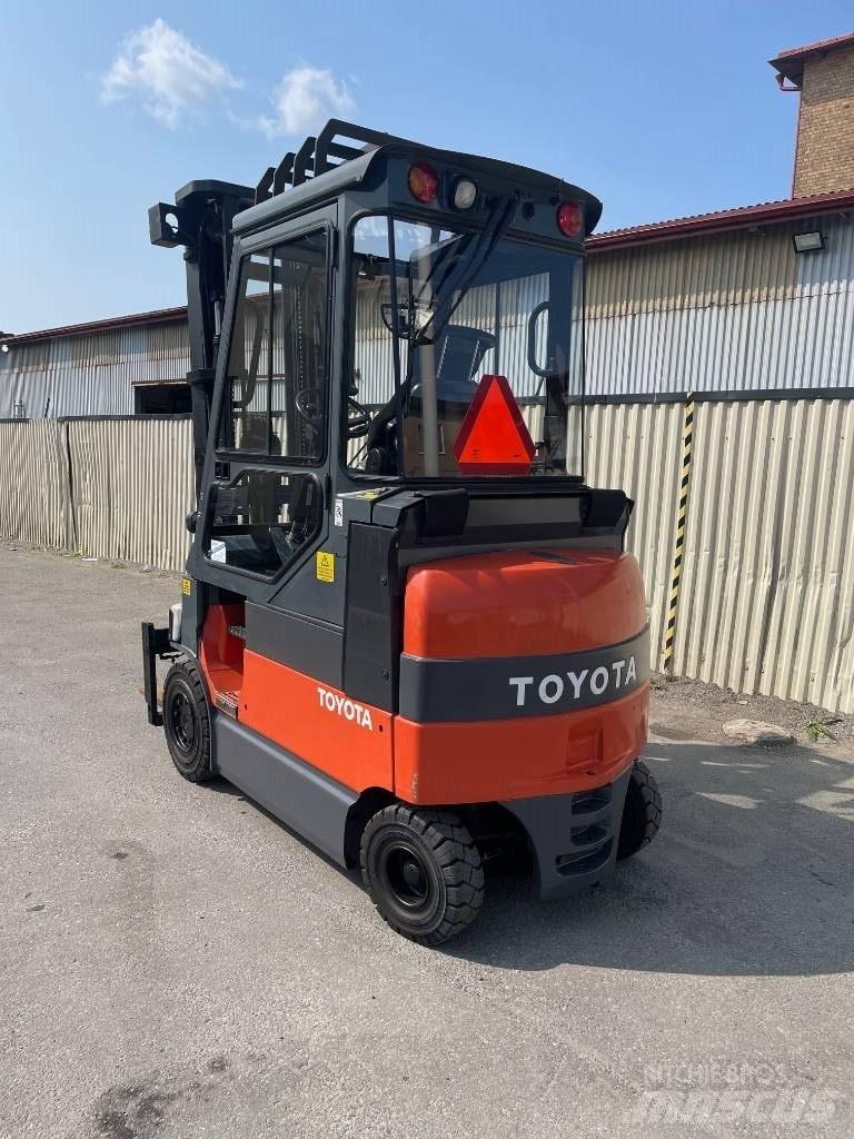 Toyota 7FBMF30 Elektrostapler