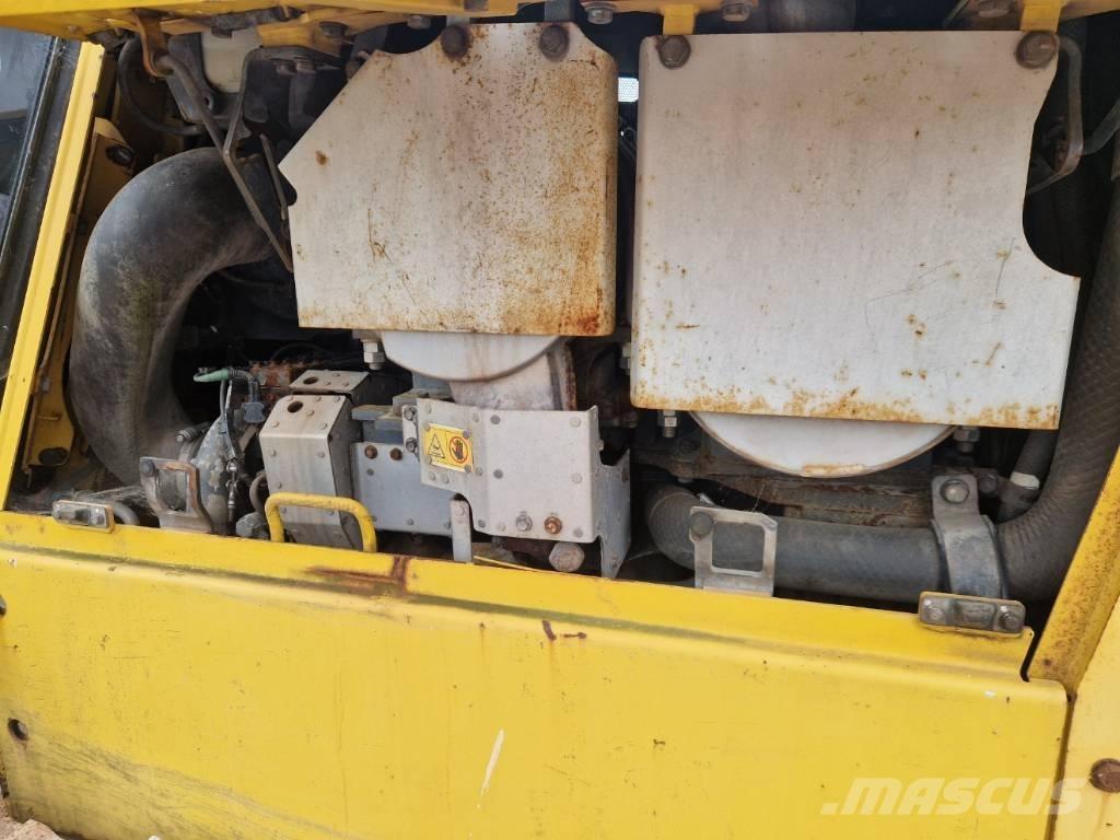 Komatsu D 65 PX-18 Bulldozer
