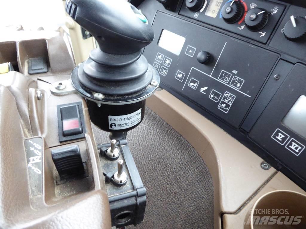 John Deere 7730 AP Traktoren