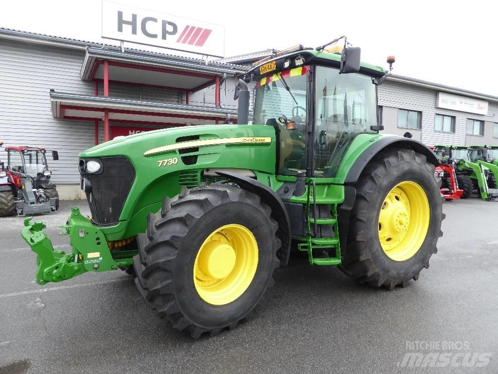 John Deere 7730 AP Traktoren