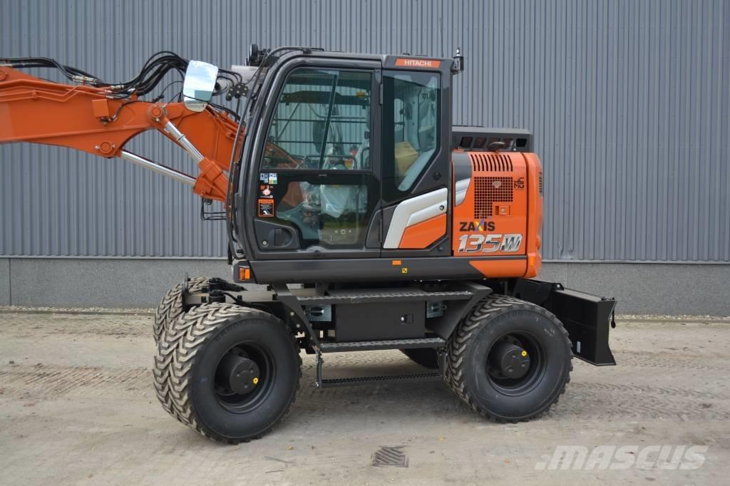 Hitachi ZX135W-7 Mobilbagger