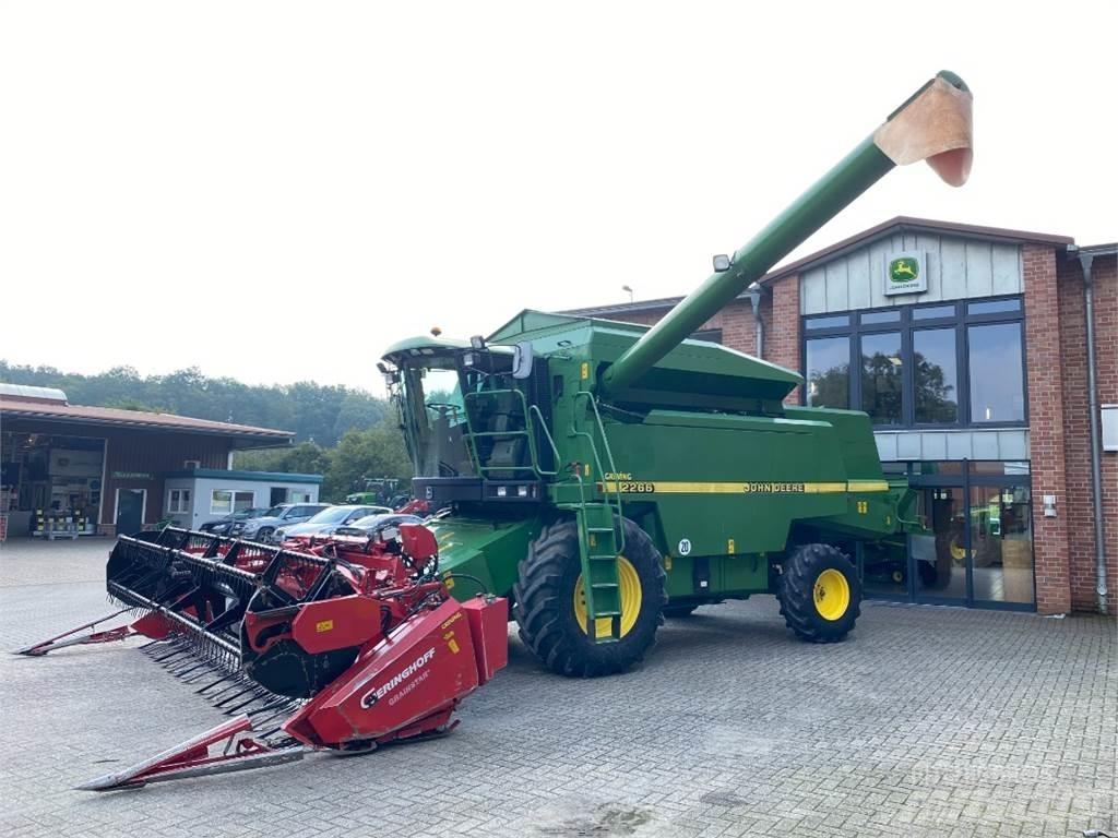 John Deere 2266 Mähdrescher