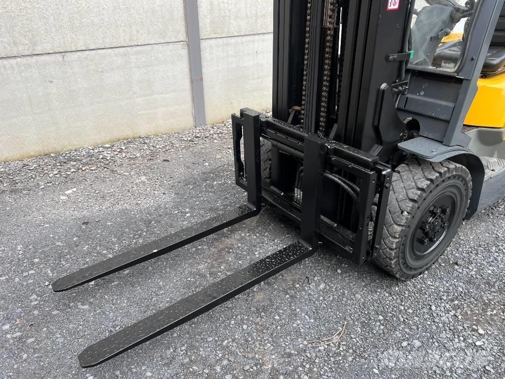 TCM FD30T3 Dieselstapler