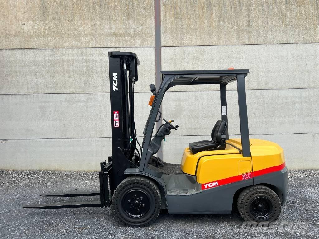 TCM FD30T3 Dieselstapler