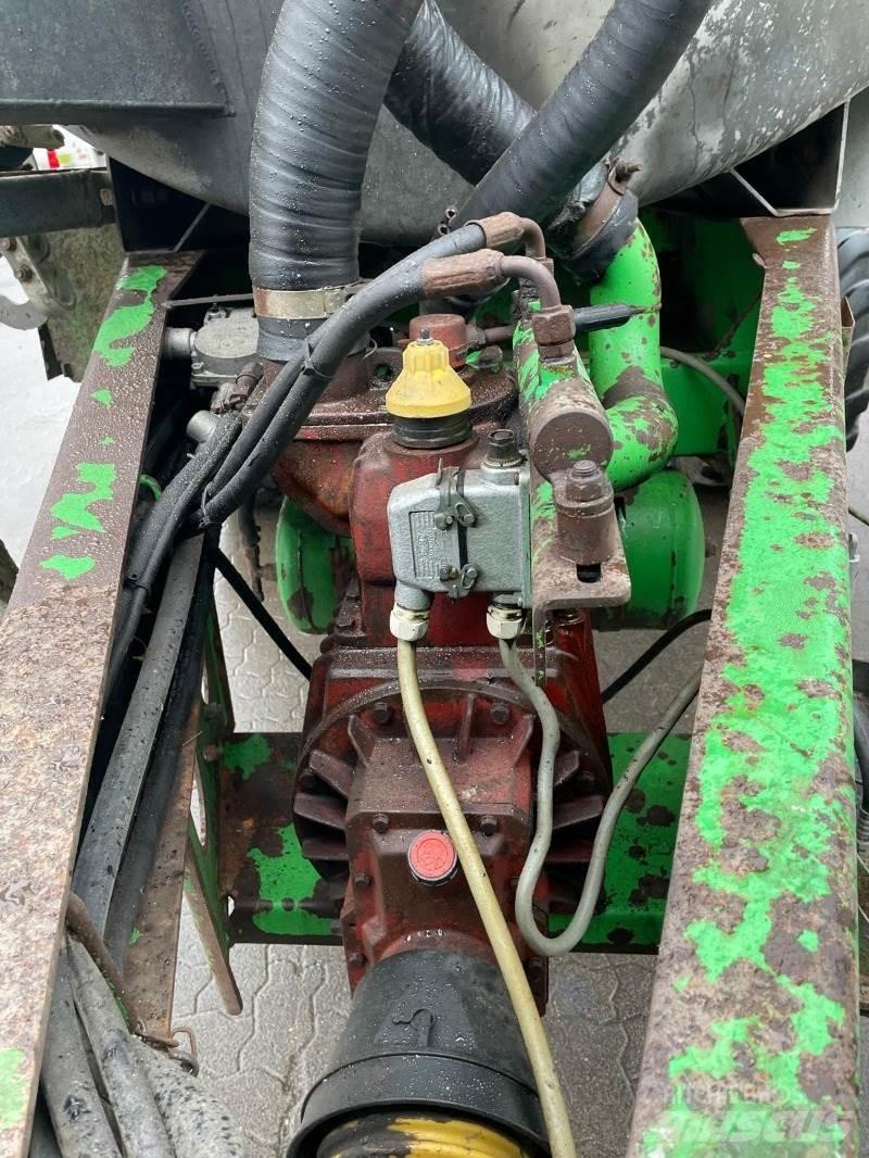 Joskin 12500 TS Düngemittelverteiler