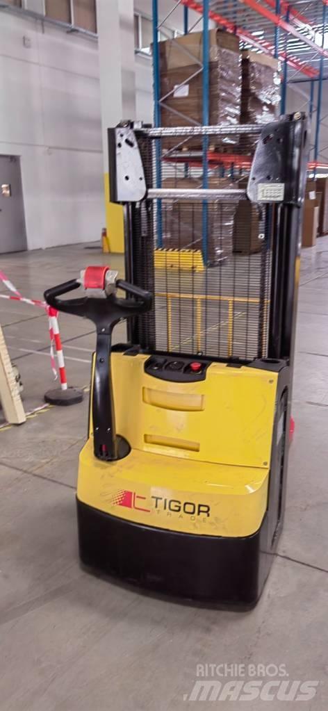 Hyster S 1.2 Deichselstapler